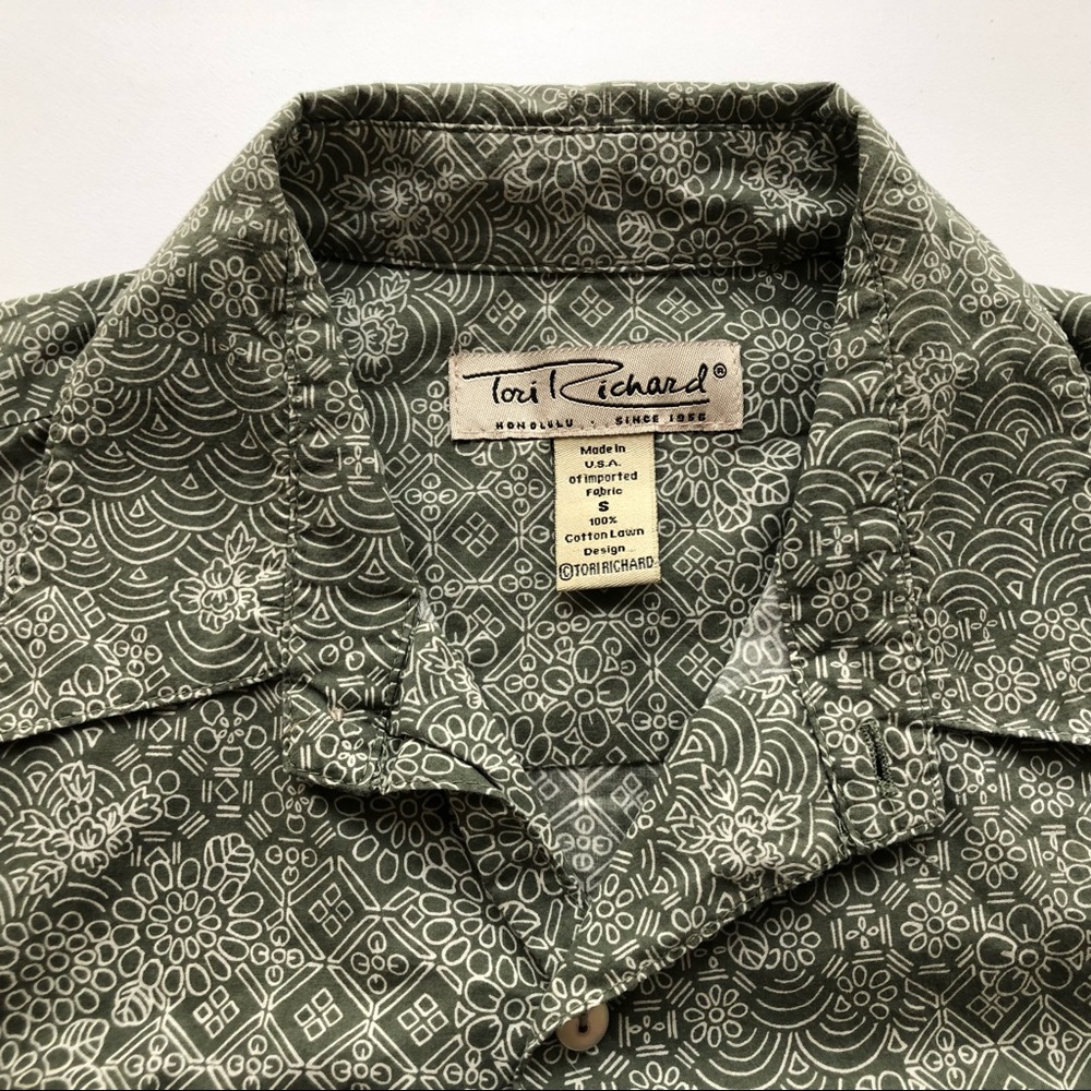 Mens Small Tori Richard Hawaiian Shirt